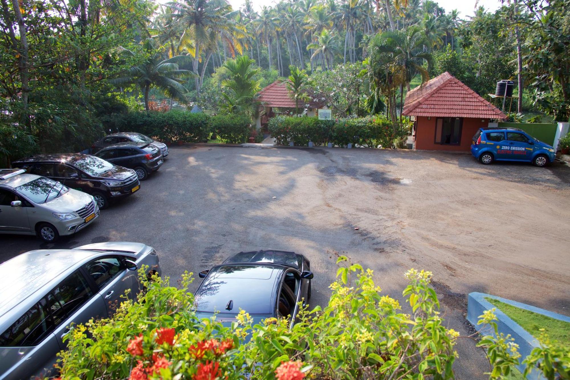 Poovar Island Resort Exterior foto