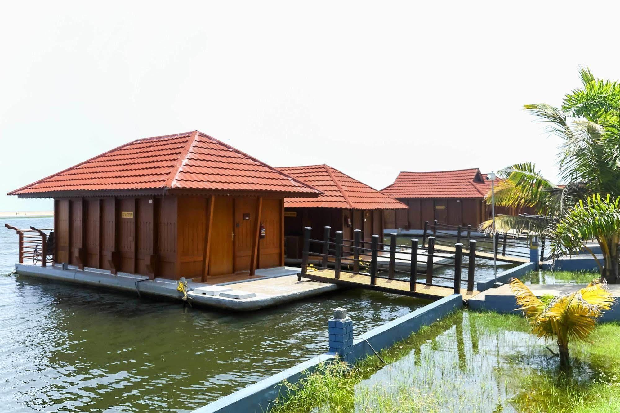 Poovar Island Resort Exterior foto